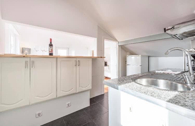 Whome The Loft In Principe Real Lisbon Bagian luar foto